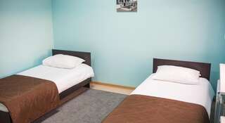 Гостиница Kristall Hotel Сызрань Стандартный двухместный номер с 2 отдельными кроватями-1